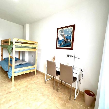 Little Home Puerto بويرتو ديل روزاريو المظهر الخارجي الصورة